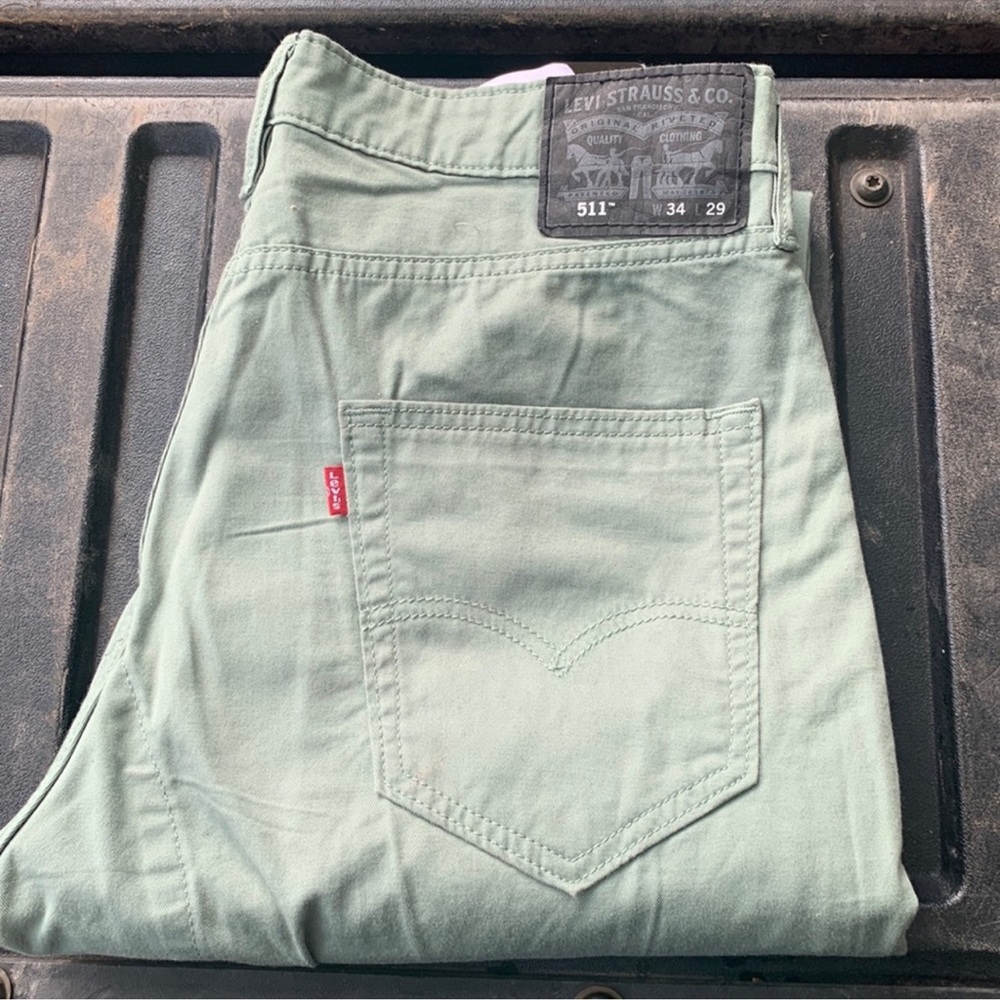 Men Levi pants size 34×29 style 511